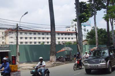 Xét lại mức phí, đơn vị uỷ quyền đấu giá “đất vàng”?