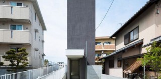 Nhà ống đơn giản mà đẹp với mặt tiền 4m ở Nhật Nhà mặt tiền 4 mét vẫn đẹp ‘ngỡ ngàng’