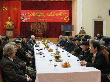 Bộ Xây dựng gặp mặt cán bộ hưu trí nhân dịp đầu xuân