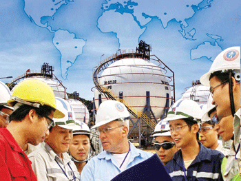 Đỉnh cao phía trước