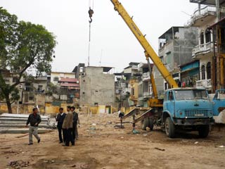 Cán bộ rút ruột trường tiểu học