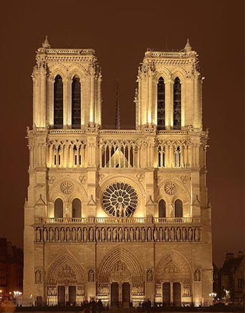 Nhà thờ Đức Bà Paris tại thành phố Paris, Pháp, là thánh đường thuộc quyền cai quản của Đức Giám mục Paris. Xây dựng hoàn tất vào khoảng năm 1345, nhà thờ được xem là một trong những ví dụ tiêu biểu nhất cho phong cách kiến trúc Gothic Pháp và cũng là một trong những công trình đầu tiên sử dụng tường chắn kiểu vòm.