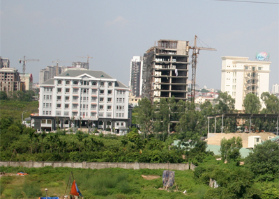 Cần tăng tính cạnh tranh, minh bạch của thị trường. (Ảnh: Công Học)