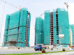 Hâm nóng lại thị trường bất động sản