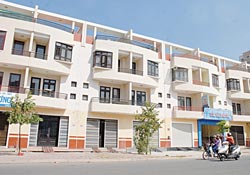 Nhà liên kế trong đô thị hiện hữu - Một vài khu vực không được thêm tầng cao   