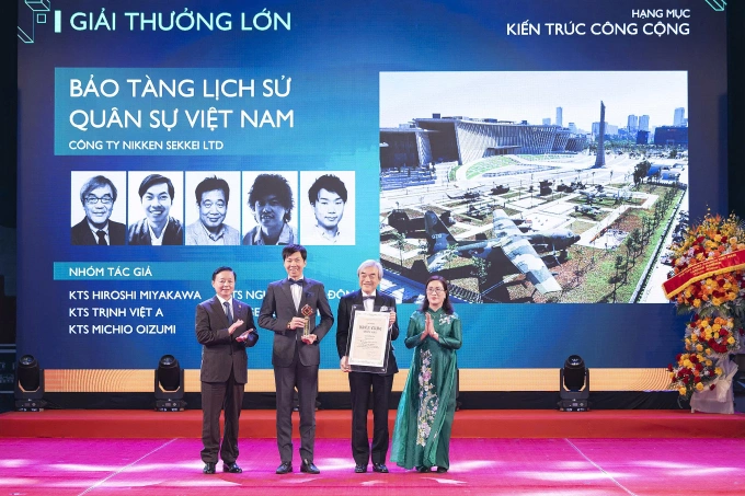 vinh danh Bảo tàng Lịch sử Quân sự 