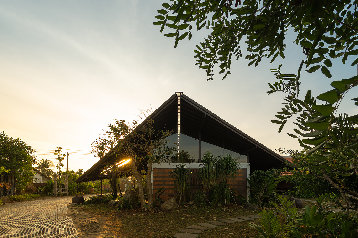 kiến trúc Casa Blanca Garden