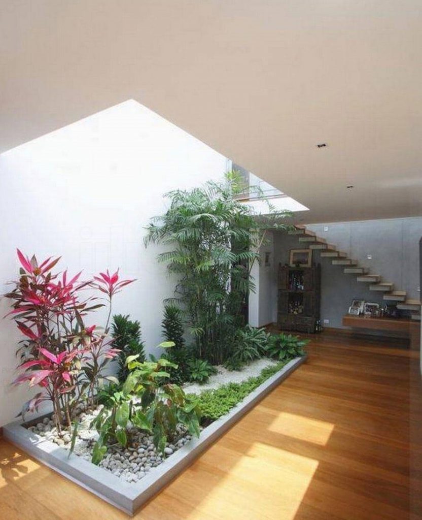 mẫu đá ốp giếng trời đẹp
