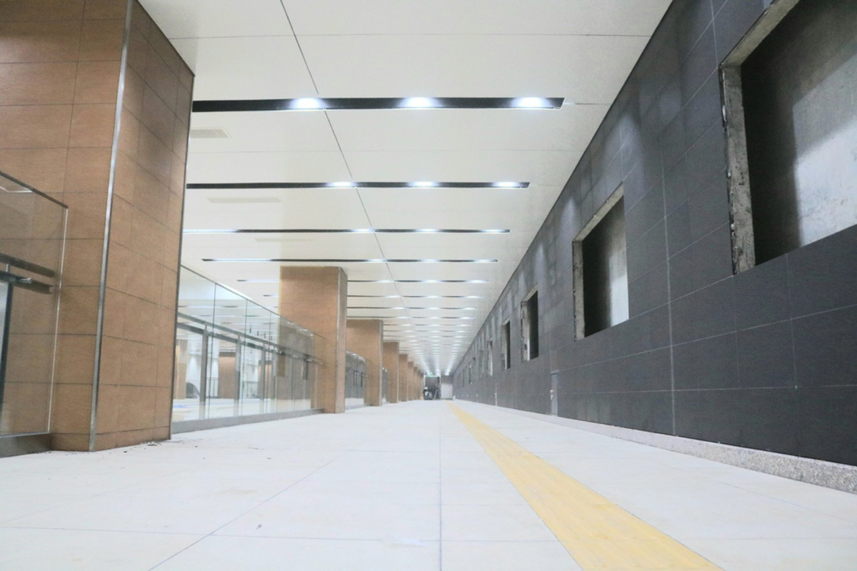 lối vào ga Metro Nhà hát Thành phố