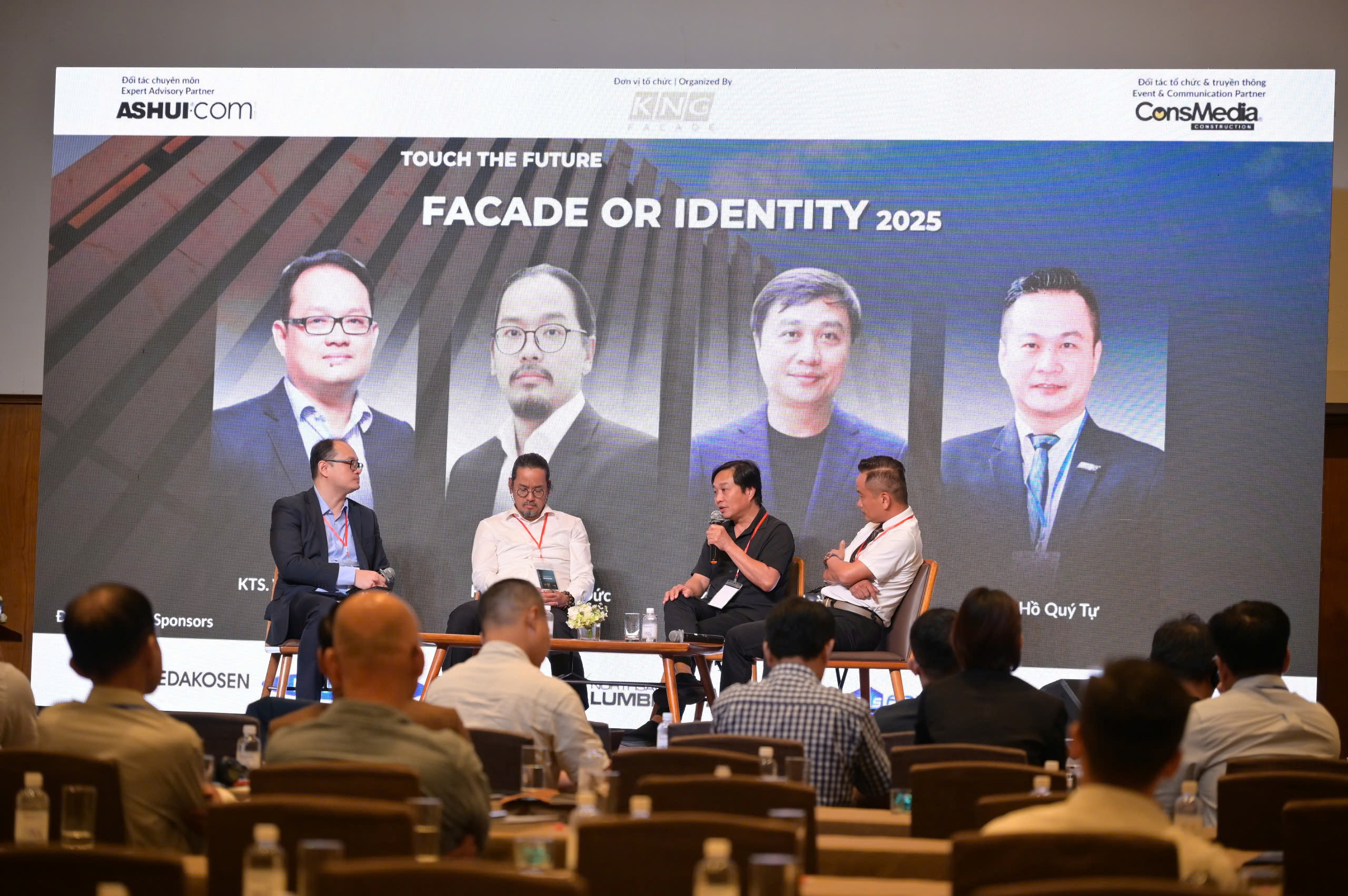 TOUCH THE FUTURE: FAÇADE OR IDENTITY