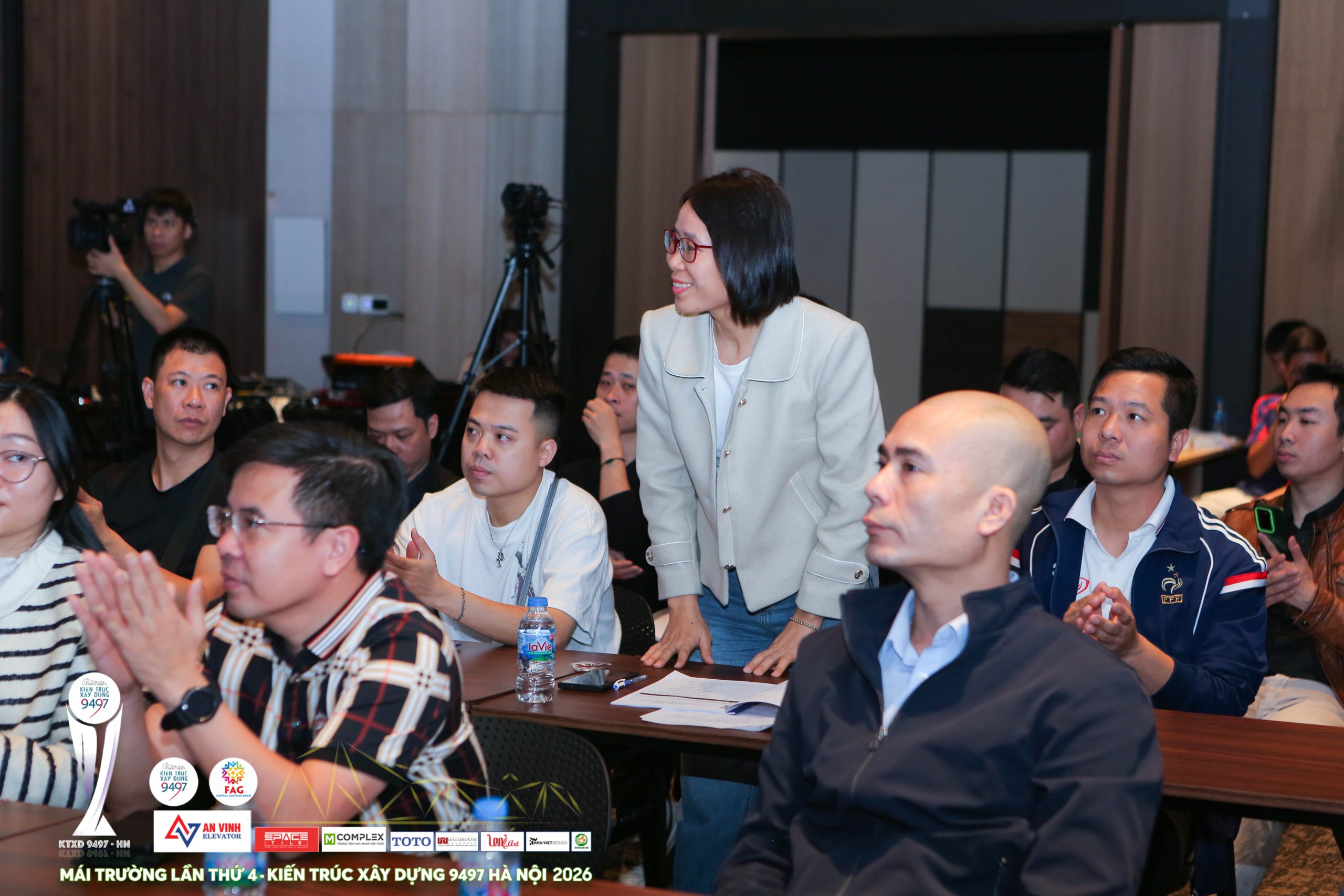 Khai mạc Giải bóng đá Mái trường