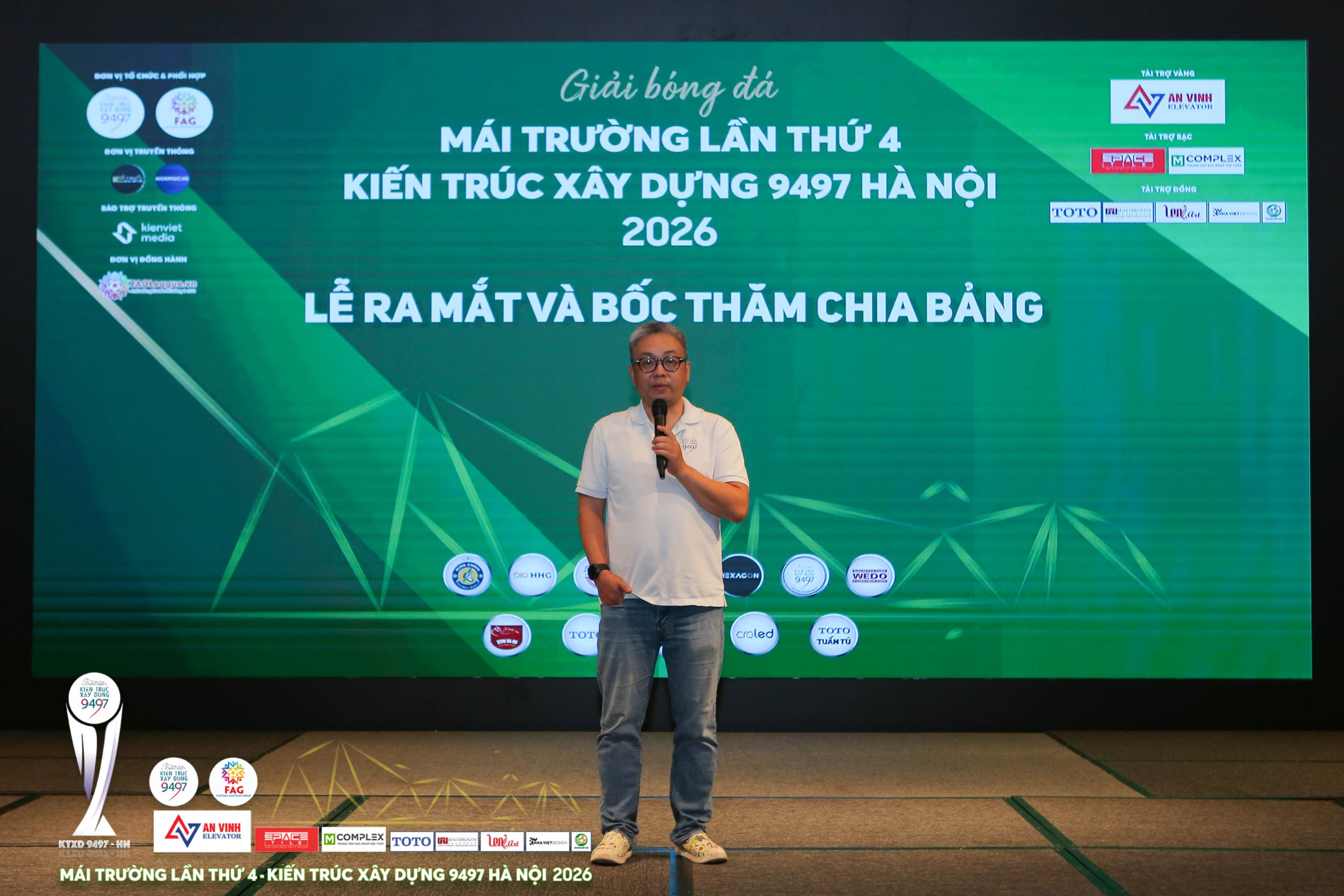 Khai mạc Giải bóng đá Mái trường