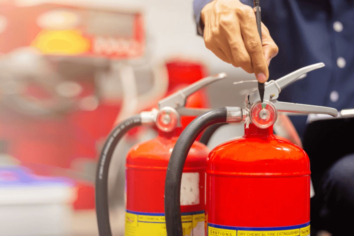 dụng cụ phòng cháy chữa cháy